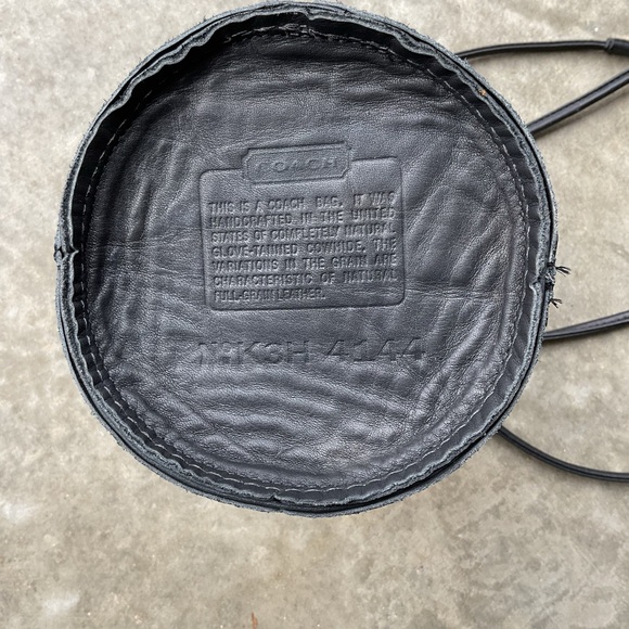 Vintage Coach Black Leather Littleton Shoulder Bag 4144 - Picture 14 of 15